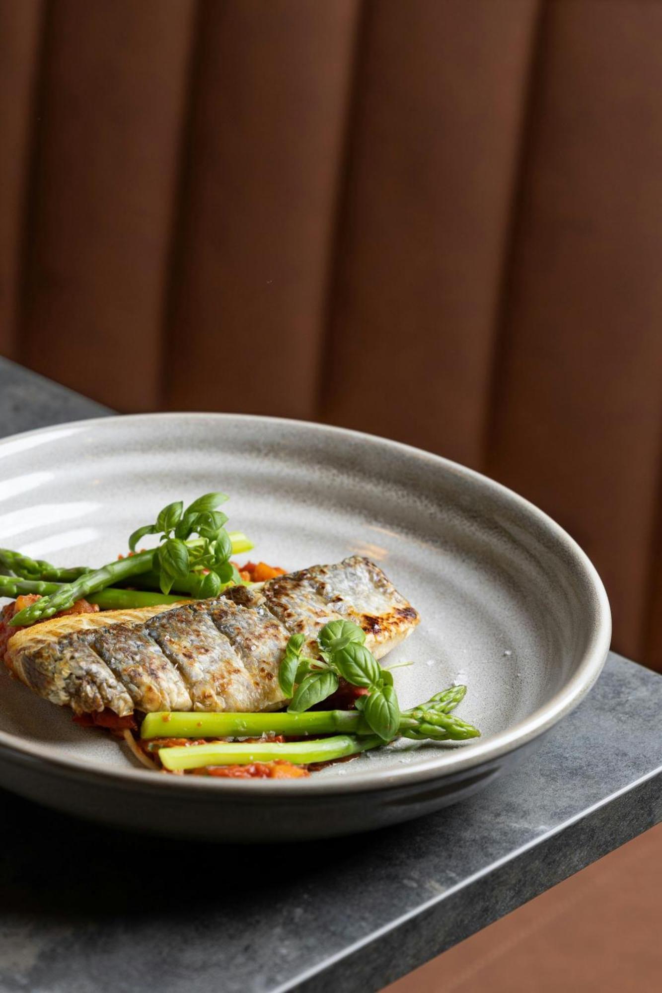Four Points By Sheraton Edinburgh Bagian luar foto
